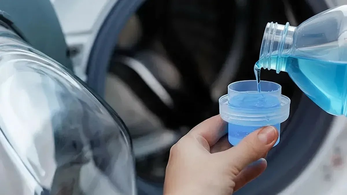 The Unexpected Perks of White Vinegar as a Fabric Softener